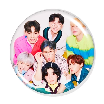 KPOP MonstaX kitűző 2