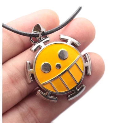 One Piece Trafalgar Law nyaklánc